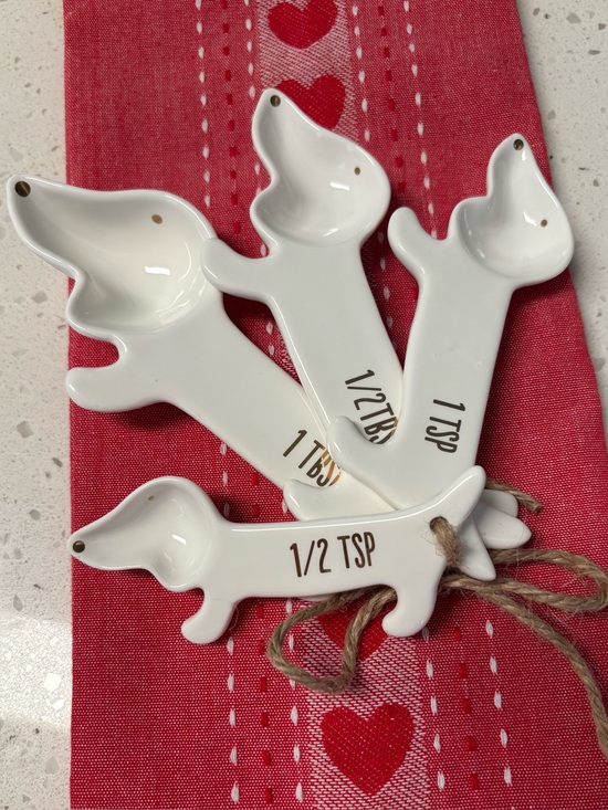 Other - Dachshund Ceramic 4 piece Measuring Spoon Set - White